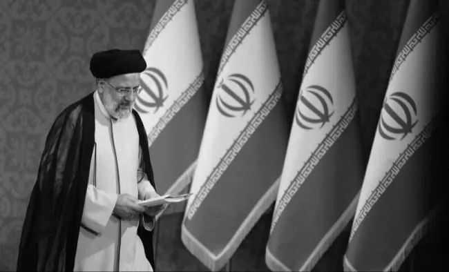 فوری - بالاخره با وقفه ای کاملا قابل درک، رسماً اعلام شد: دفتر عُمر ابراهیم رئیسی بسته شد