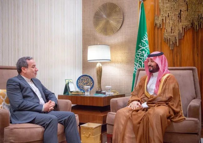 دیدار عراقچی و بن سلمان در ریاض
