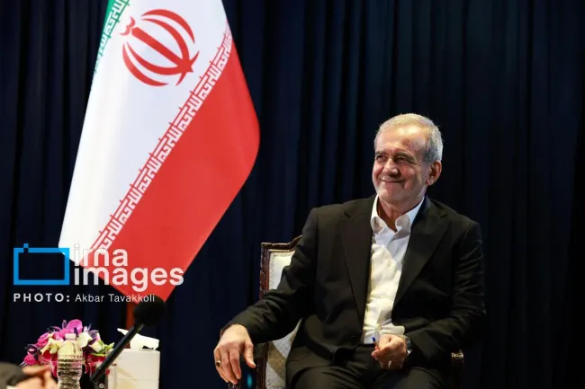 پزشکیان: حزب‌الله از حقوق خود دفاع می‌کند و ما در این نبرد از آن حمایت می‌کنیم