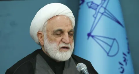 رئیس قوه قضائیه: نیازمند گفت‌وگو هستیم، هم با مردم و هم بین خودمان