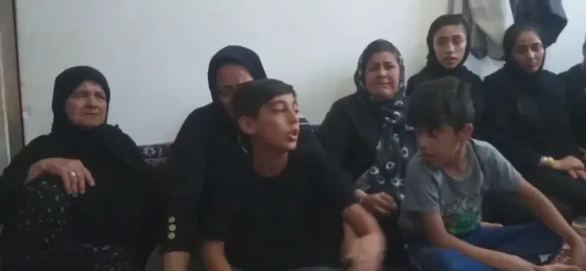 نارضایتی خانواده های جانباختگان ‎معدن ذغال‌سنگ طبس از نحوه تحویل پیکرهای بی جان عزیزانشان به آنها