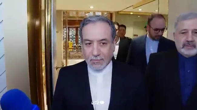 عراقچی: هدف اصلیِ سفر من مسائل لبنان و فلسطین است