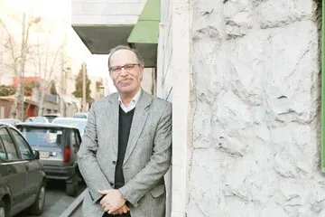 کامبیز نوروزی؛ حقوقدان