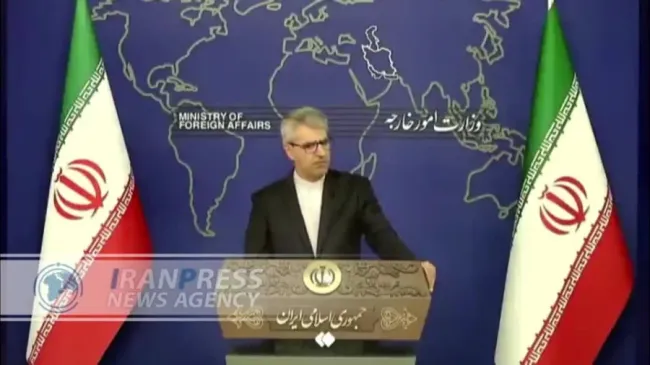 سخنگوی وزارت خارجه: موضع ما در رد سلاح کشتارجمعی کاملاً واضح است اما همانطور که رهبر انقلاب تأکید کردند، به هرچه لازم باشد برای دفاع از ایران مجهز خواهیم شد.
