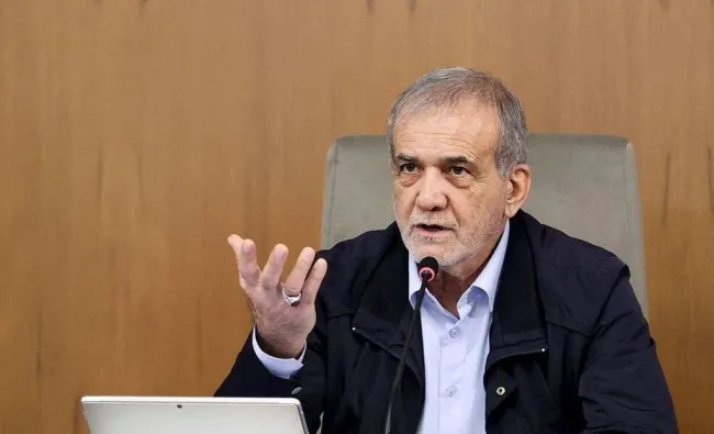 پزشکیان: کمبود برق و گاز را صادقانه با مردم در میان بگذارید