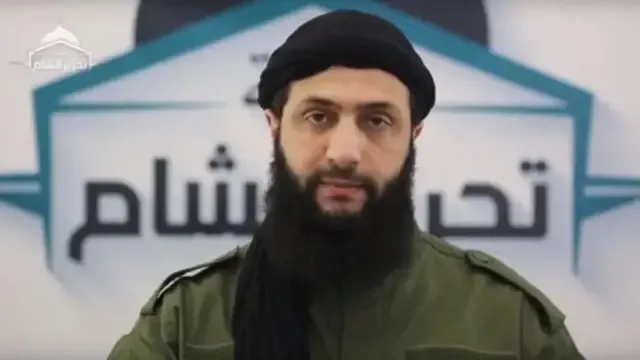 ابومحمد الجولانی، رهبر هیئت تحریر شام، در مصاحبه‌ای با شبکه سی‌ان‌ان