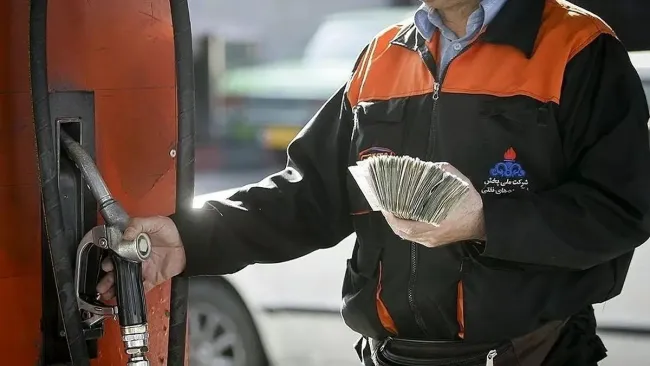 قیمت بنزین از دی ۱۴۰۳ گران می‌شود؟ / جزئیات جدید از تصمیم دولت برای افزایش قیمت بنزین