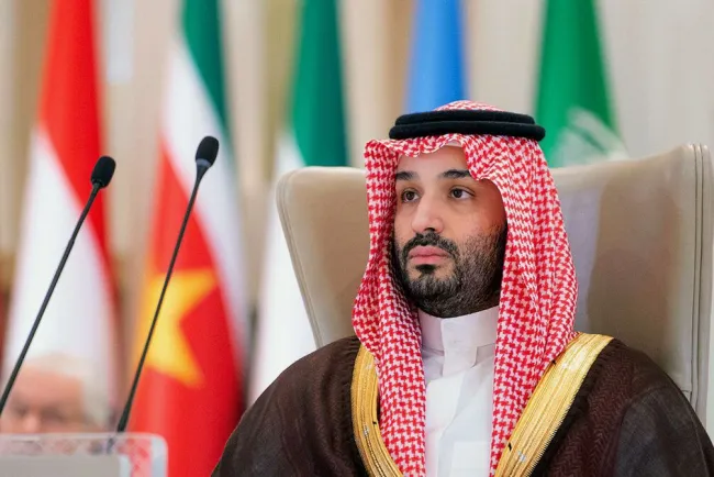  بلومبرگ: محمدبن سلمان، ولیعهد سعودی پیشنهاد افزایش روابط تجاری را به مقام‌های ایرانی داده است.