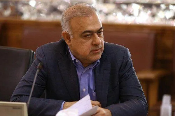 سخنگوی دولت: محمد آشوری تازیانی به عنوان استاندار هرمزگان در جلسه امروز هیات دولت برگزیده شد.