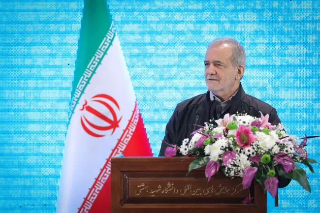  پزشکیان: خداوکیلی برای من سخت است صحبت کنم چون الان باید به تعهدات خودمان پایبند باشیم و به حرفامون عمل کنیم