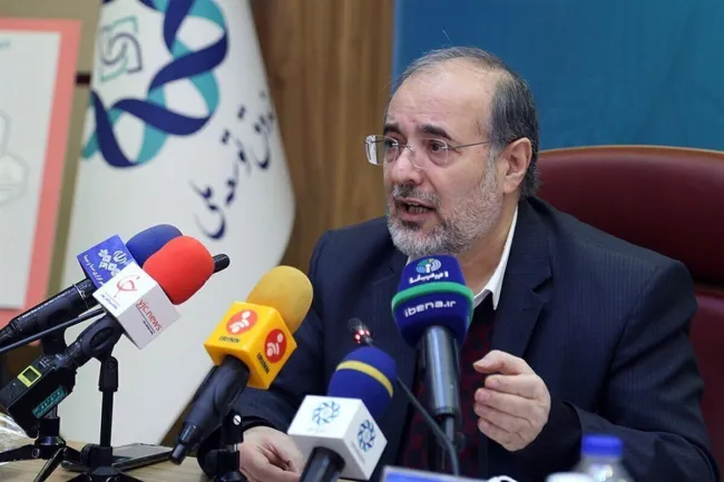  غضنفری: ارز می‌دهیم، ارز پس می‌گیرم؛ این خطر قرمز صندوق توسعه ملی است