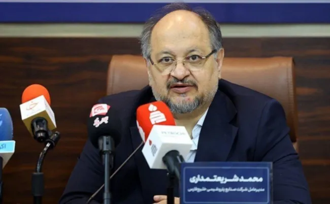 محمد شریعتمداری رئیس هیئت مدیره انجمن صنفی کارفرمایی پتروشیمی شد