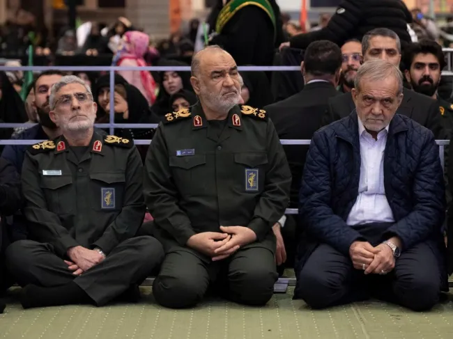  تصویر خبرگزاری فرانسه از مراسم دیروز سالگرد سردار سلیمانی در تهران