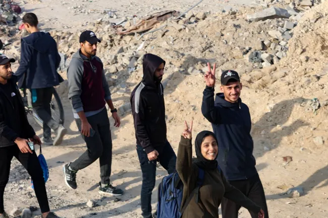 تصاویر خبرگزاری فرانسه از بازگشت فلسطینی ها به غزه