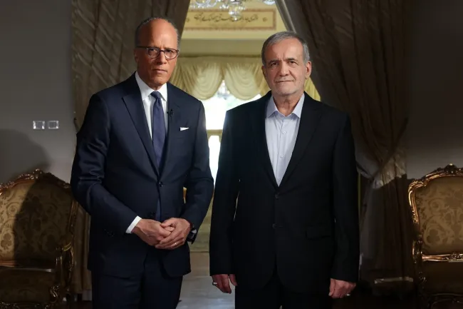 حمله تند «کیهان» به مواضع و نزدیکان دولت؛ پزشکیان حرف‌های خوب هم زد، اما تیم اطلاع رسانی پوشش نداد/ ترامپ به تهران بیاید قصاص می‌کنیم