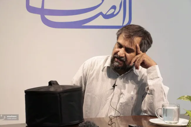  شهاب‌الدین حائری شیرازی در برنامه سه‌راه جمهوری: حکومت مردم را ضد دین کرده، دین چیزی نیست که این حکومت مدعی است