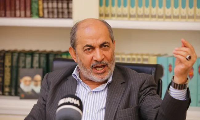  رفیق‌دوست: در زمان جنگ تا جایی که توانستیم از سوییس سلاح خریدیم