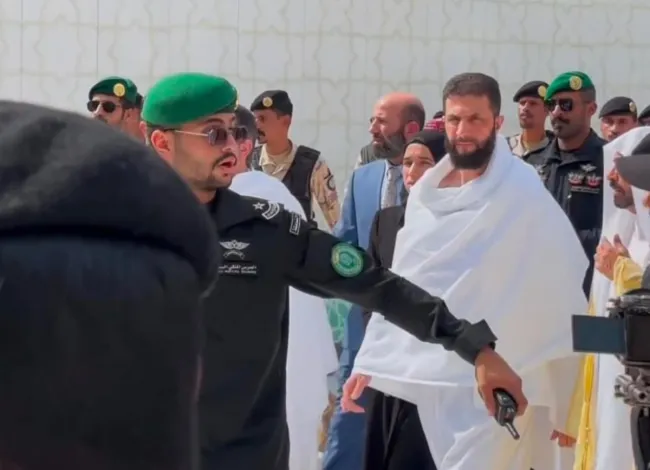 همسر جولانی برای نخستین بار در کنار او دیده شد