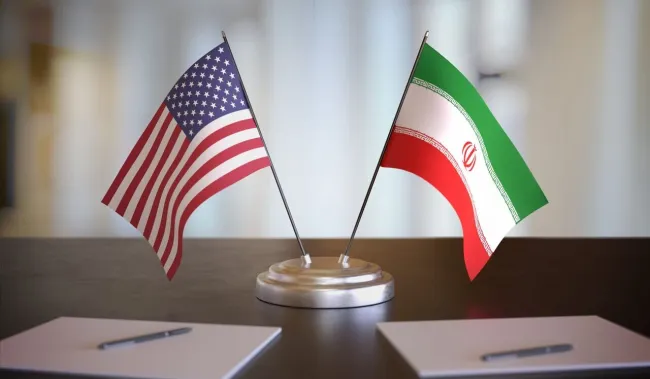  قشقاوی،عضو کمیسیون امنیت ملی و سیاست خارجی: مذاکره مستقیم ایران و آمریکا تنها با تایید رهبری و شورای عالی امنیت ملی انجام می‌شود