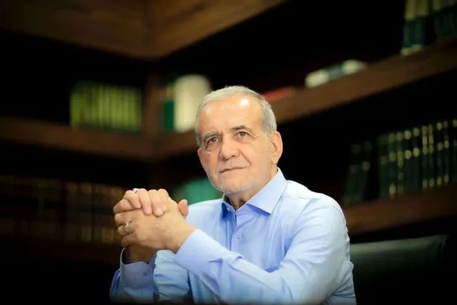 دیدار سفرای خارجی مقیم تهران با رئیس‌جمهور در آستانه چهل و ششمین سالگرد پیروزی انقلاب اسلامی