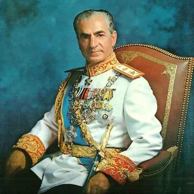بشنوید | طنین تاریخ | قسمت بیست و ششم نگرانی محمدرضا شاه پهلوی از فساد در ایران