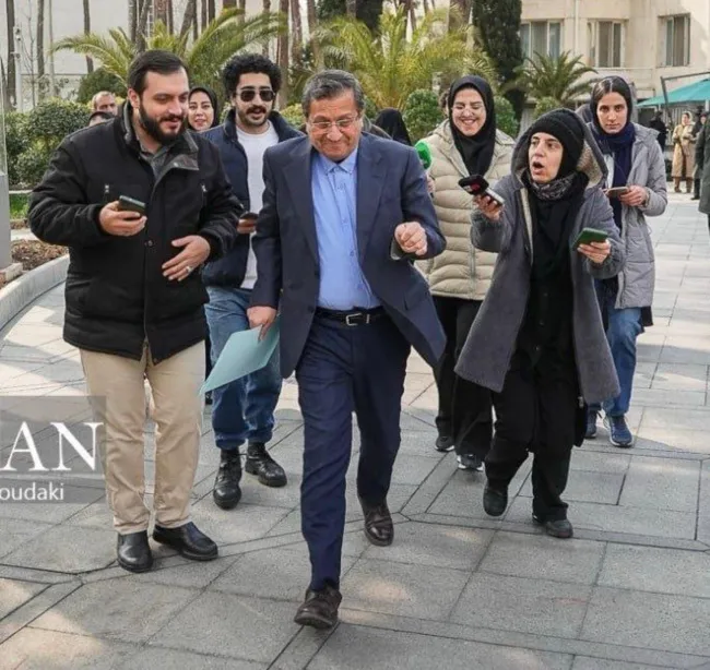  آقای عبدالناصر همتی، وزیر امور اقتصادی ودارایی ورییس شورای عالی مبارزه با پولشویی و تامین مالی تروریسم