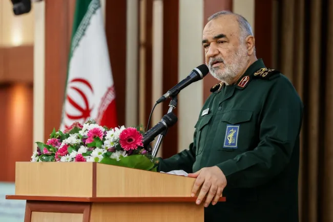  سرلشکر سلامی: ما به هیچ کشوری در جهان نیازمند نیستیم.