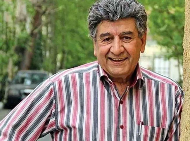  منوچهر والی زاده در گذشت