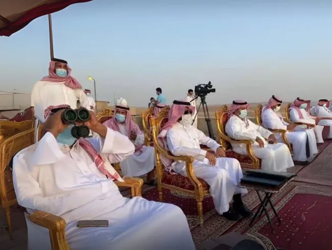  عربستان سعودی از شهروندان خواست رویت هلال ماه رمضان را گزارش دهند