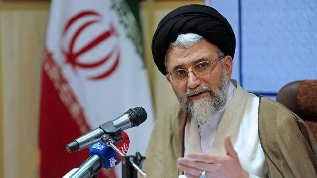 وزیر اطلاعات : ما نباید داستان مذاکره را هیجانی کنیم
