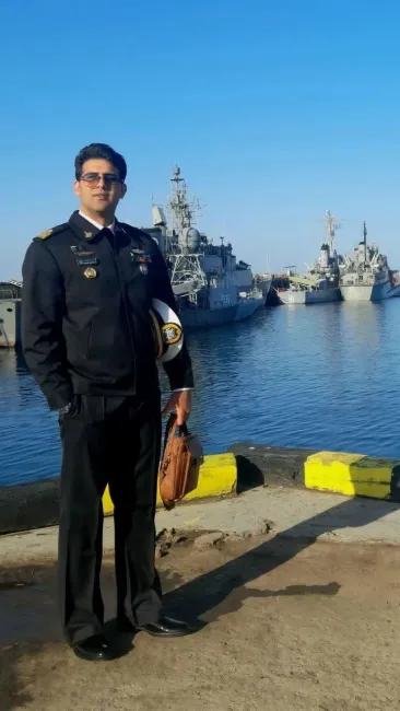  نجات جان یک هم وطن توسط افسر نیروی دریایی ارتش