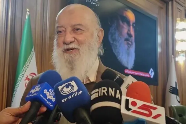  واکنش چمران درباره تحقیق و تفحص املاک شهرداری تهران؛ «به مسائل داخلی شورا ورود نکنید، خودمان به اندازه کافی ورود داریم!»