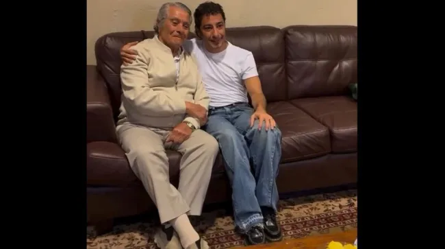  ويدیويى از ديدار نويد محمدزاده با بهروز وثوقى در آمريكا 