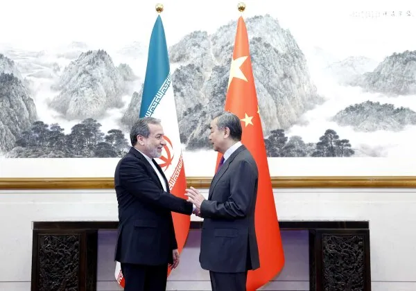  دیدار و گفتگوی وزرای خارجه ایران و چین