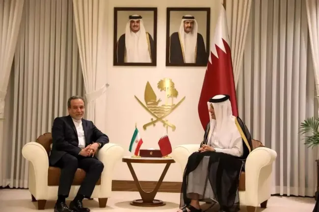  دیدار وزیر خارجه با نخست‌وزیر قطر