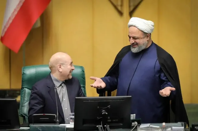  قالیباف در پاسخ به پرسش رسایی: سفیر ایران در چین مشخص شده و امروز به این کشور اعزام خواهد شد.