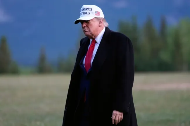 خبرنگار: آیا از اسرائیل خواستید حملات به ایران را متوقف کند؟ ترامپ: نمی توانم بگویم