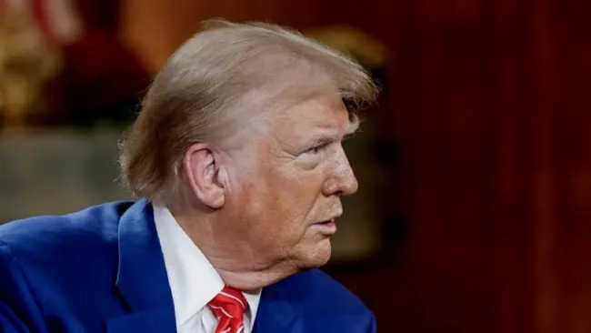  ترامپ لحظاتی پیش در پاسخ به سوالی درباره حمله اسرائیل به ایران گفت: نمی‌خواهم بگویم قریب‌الوقوع است، اما چیزی است که خیلی محتمل است اتفاق بیفتد.