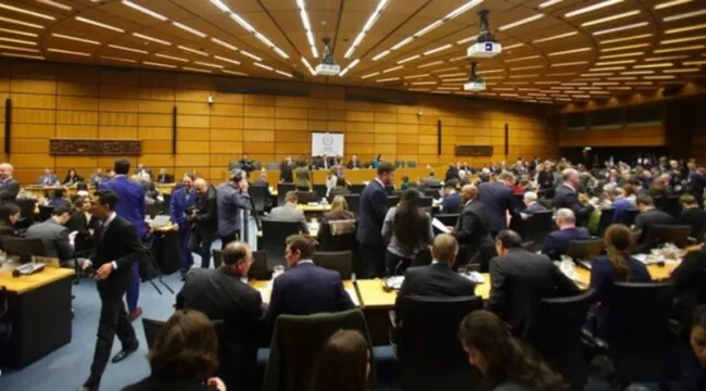 خبرنگار الجزیره: جلسه شورای حکام آژانس بین‌المللی انرژی اتمی بدون تصویب قطعنامه‌ای پایان یافت.