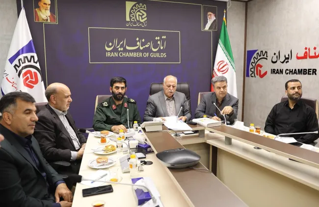 به منظور ایجاد وحدت رویه در توزیع و عرضه کالاهای اساسی در بازار و پیشنهاد رئیس سازمان بسیج اصناف؛ قرارگاه مرکزی شهید سلامی تشکیل شد.