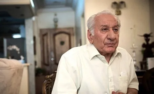  مراسم خاکسپاری پروفسور بهرام عکاشه پدر نوین زلزله شناسی ایران بر دوش مردان بختیاری غریبانه در استان البرز امامزاده طاهر کرج به خاک سپرده شد