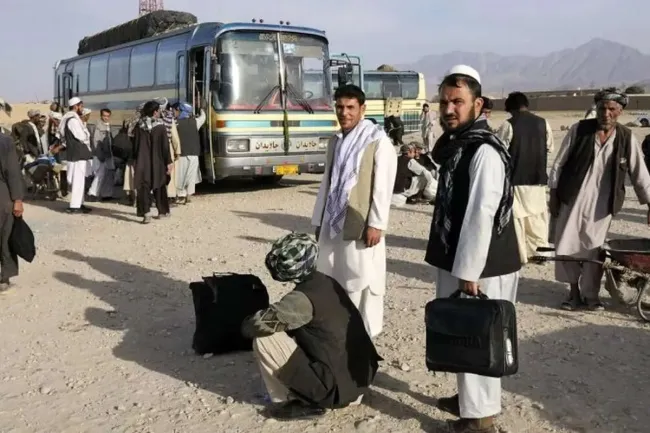  رئیس مرکز امور اتباع و مهاجرین خارجی وزارت کشور:حضور ۴ میلیون اتباع غیرمجاز افغانستانی در کشور/ سکونت ۵۰ درصد اتباع در تهران/ ایران پناهنده جدید افغانستانی نمی‌پذیرد