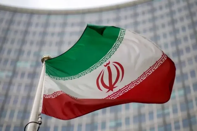  تداوم اشتباهات گذشته در سیاست داخلی و خارجی ممکن نیست/ ایران را به کجا می‌خواهیم ببریم؟