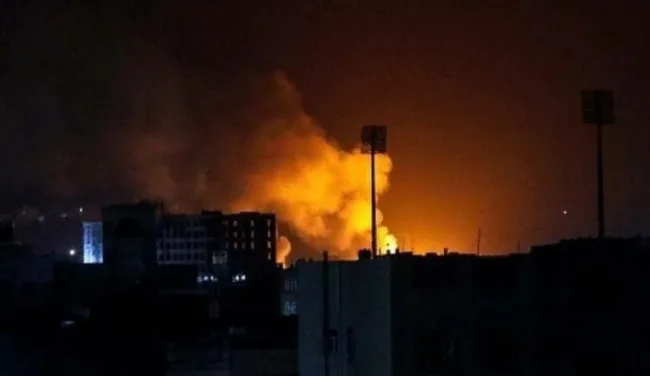  وزیر جنگ اسرائیل: ما به اهدافی در بنادر حدیده، صلیف، راس عیسی و نیروگاه راس الخطیب حمله کردیم