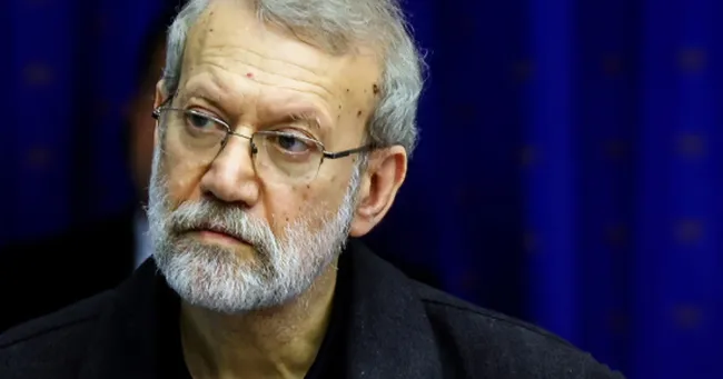 لاریجانی: در جنگ اخیر به خودم زنگ زدند و گفتند ۱۲ ساعت فرصت داری از کشور خارج شوی و گرنه تو را می کشیم؛جواب در خور آقای نتانیاهو بهشان دادم!