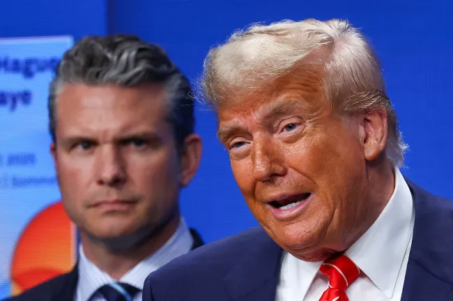 گزارش سی ان ان از بسته پیشنهادی دولت ترامپ برای ایران؛ از ۳۰ میلیارد دلار برای ساخت برنامه هسته‌ای تولید انرژی غیرنظامی تا کاهش تحریم‌ها و آزادسازی میلیاردها دلار از وجوه محدود شده ایران