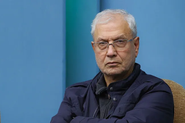 علی ربیعی: تنها شیرینی‌ای که در این تلخی‌ها نمایان شد، مردم بودند/ نگرانم عده‌ای به تنظیمات کارخانه برگردند و قدر ندانند