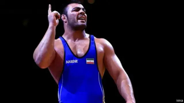 امیر علی‌اکبری، قهرمان کشتی‌ جهان: کشور عین مادره، هیچکس نمیگه اسکندر مقدونی به هخامنشیان حمله کرد!