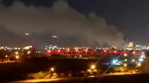  آتش‌سوزی گسترده در یک مجتمع تجاری در مشهد