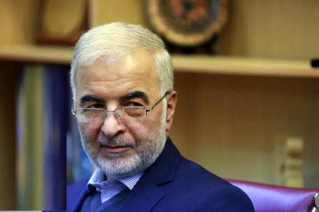 مومنی: ایران همیشه در اوج است چه در سختی چه در پیروزی